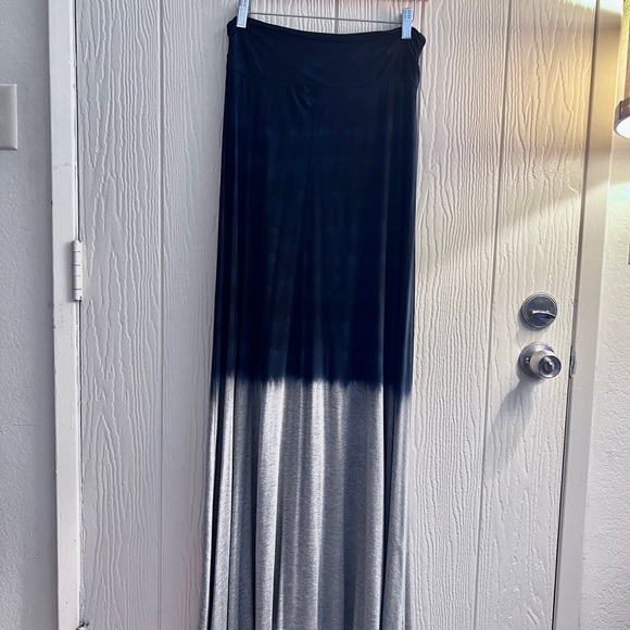 Ombre maxi skirt - Picture 2 of 4